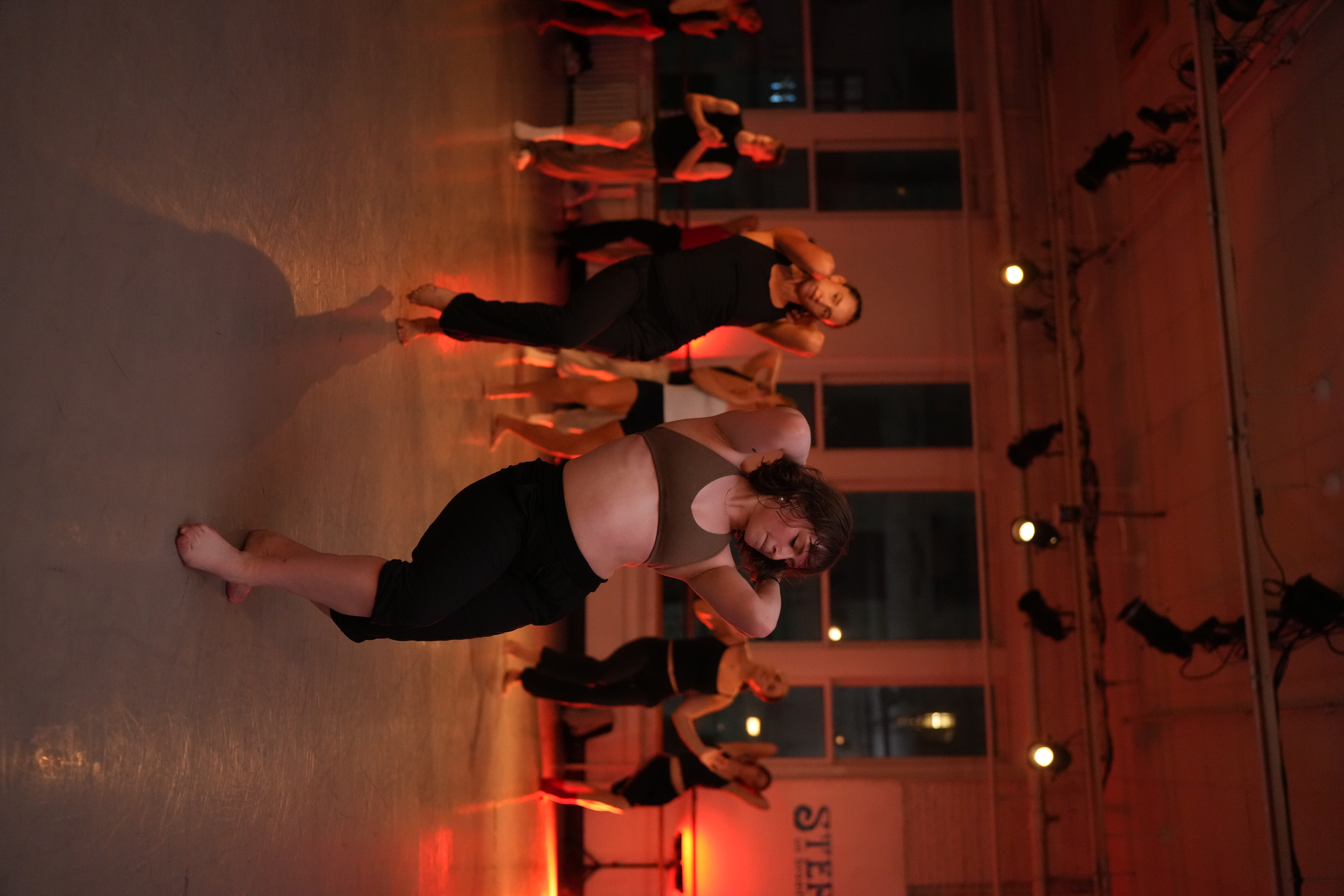 Dani Berman performing
